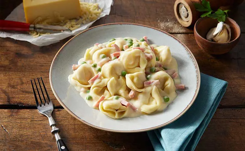 K&#228;se-Ricotta-Tortelloni in cremiger K&#228;seso&#223;e